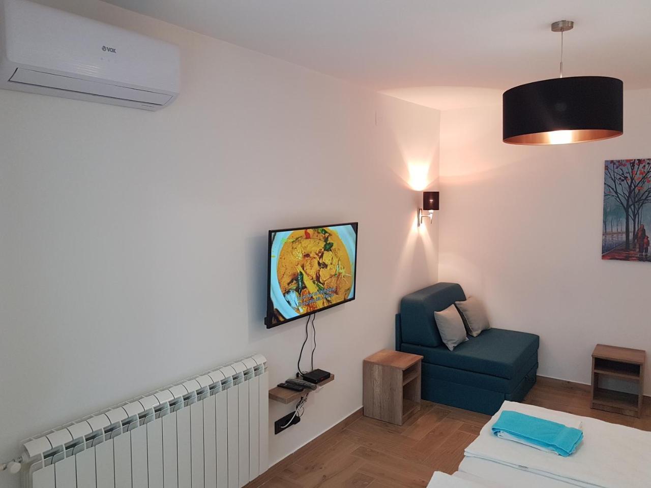 Apartman Simic 2 วาลเยโว ภายนอก รูปภาพ